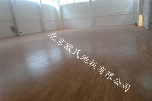 成都萬圣小學運動木地板