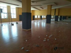 單層龍骨體育運動地板保養方法