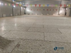 楓樺木體育場地地板保養知識