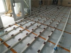 行業籃球運動木地板如何保潔